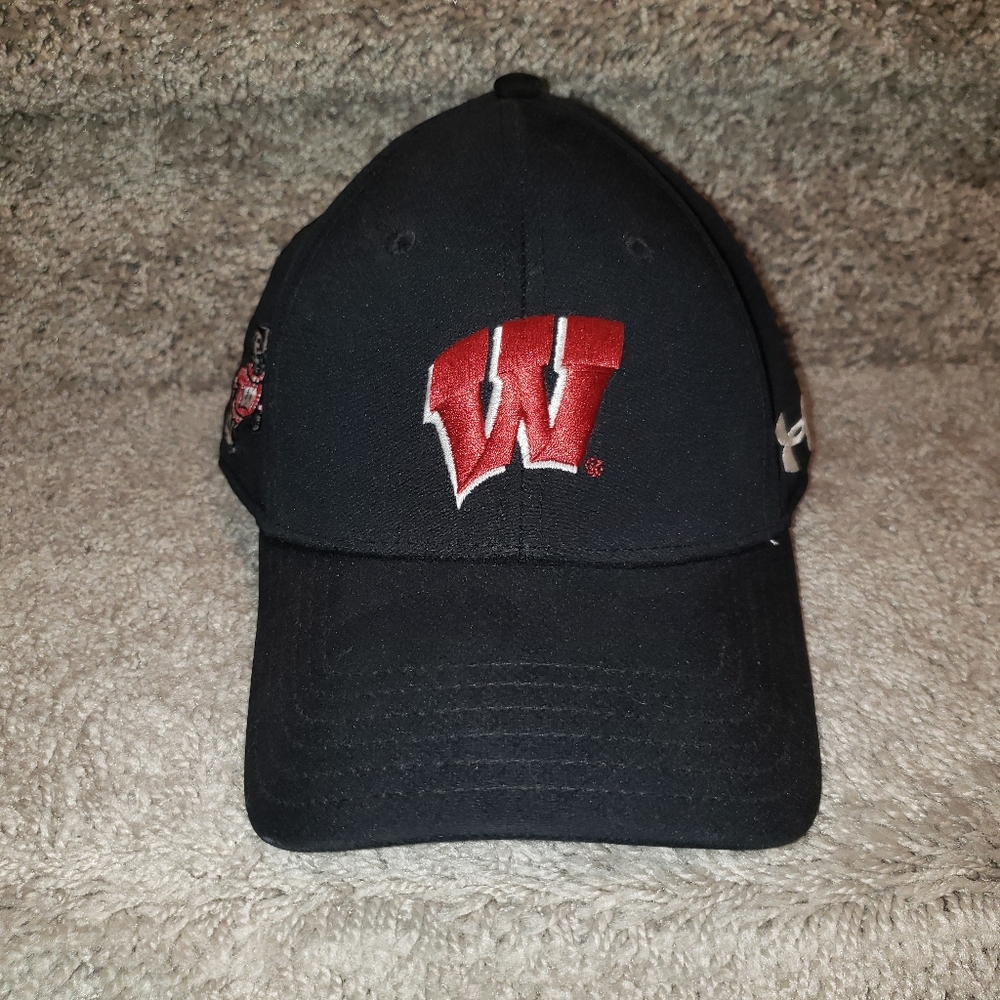 Under Armour Wisconsin Badgers hat